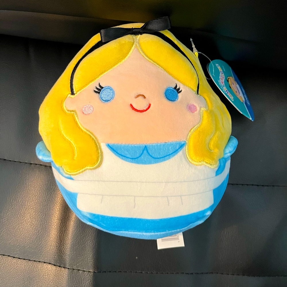 Alice in Wonderland Squishmallow